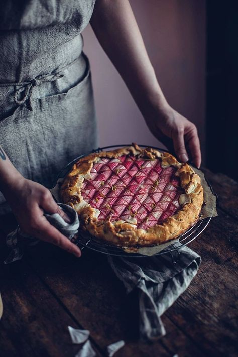 Gluten-free Rhubarb Galette Gluten Free Rhubarb, Rhubarb Galette, Gluten Free Pastry, Galette Recipe, Rhubarb Pie, Food Stories, Food Photography Inspiration, Gluten Free Baking, Gluten Free Desserts