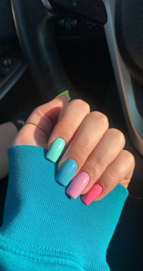 Cute Summer Nails For Teens, Multicolored Nails Summer, Solid Nail Color Ideas Summer, Solid Nail Color Ideas Spring, Spring Nails Square Short, Cinnamoroll Things, Summer Nails 2023, Baby Boomers Nails, Spring Break Nails