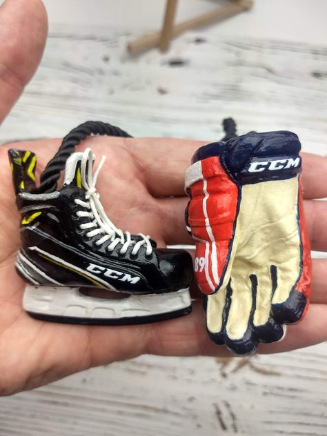 Personalized Hockey Gifts, Hockey Ornaments, Hockey Coach Gifts, Hockey Bedroom, Hockey Player Gifts, Funny Hockey, Hockey Skates, Hockey Gloves, Hockey Coach