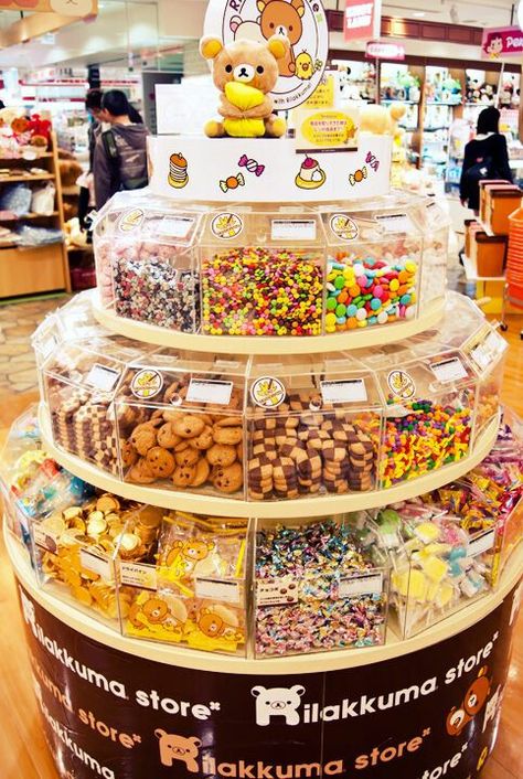 Candy Store Design, Candy Store Display, Candy Room, Japan Candy, Japan Kawaii, Healthy Meal Delivery Service, Japanese Candy, Healthy Food Delivery, Chocolate Shop