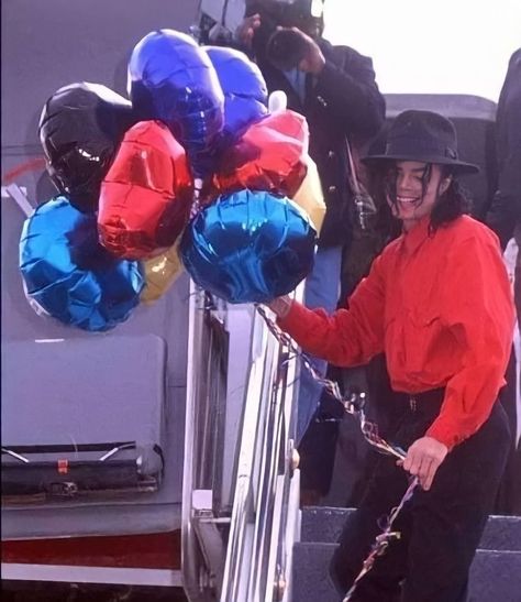 Michael Jackson Birthday, Lovely Family, Happy Birthday To Us, You Are Awesome, Dear Friend, Michael Jackson, Birthday Wishes, Ball Exercises, Greece