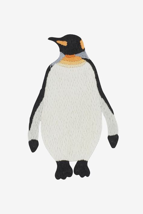 Embroidery Stitches Videos, Penguin Embroidery, Abc Patterns, Needle Painting, Banana Pattern, Free Embroidery Patterns, Penguin Pattern, Embroidery Machine Designs