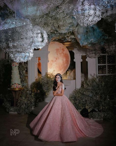 Gown For 18th Birthday, 18th Birthday Gown, Debut Gowns 18th, Debut Gowns 18th Elegant, 18th Debut Ideas, Filipino Debut, Rose Gold Gown, Debut Theme, Debut Gowns