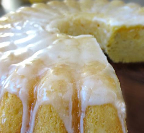 Ricotta Olive Oil Cake, Olive Oil Pound Cake, Flavored Olive Oil, Lemon Cake Recipe, Lemon Olive Oil, Oil Cake, Olive Oil Cake, Lemon Ricotta, Cake Frosting