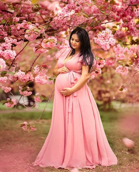 Chiffon maternity gown