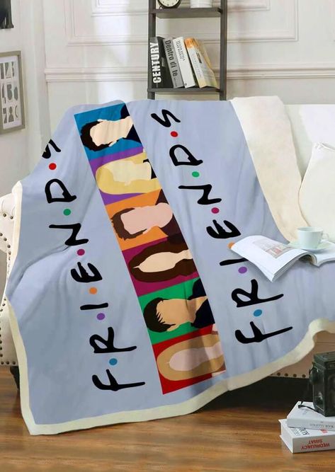 Friends Bedroom, Friends Decor, Diy Gifts For Christmas, Bright Blanket, Tv Show Friends, Room Things, Friends Merchandise, Friend Stuff, Teen Christmas Gifts