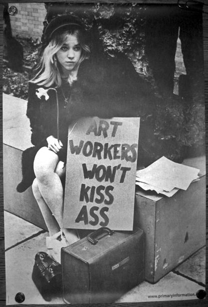 Activist Art, Santa Lucia, Foto Art, Museum Of Modern Art, A Sign, White Photography, Vintage Photos, Street Art, Modern Art