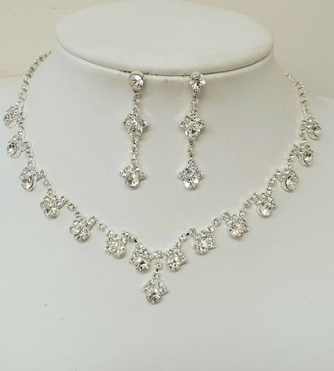 Silver necklace prom