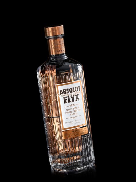 Absolute Elyx on Behance Absolut Elyx Vodka, Vodka Packaging, Absolut Elyx, Vodka Labels, Drinks Packaging, Gin Brands, Bottle Design Packaging, Alcohol Packaging, Perfume Bottle Design