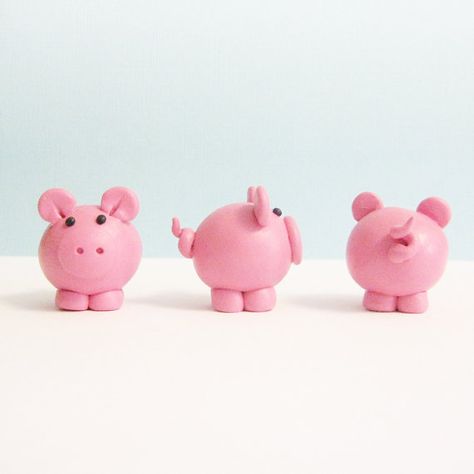 Pig Clay Art, Clay Figurines, Clay Craft, Clay Figurine, Clay Animals, Clay Art Projects, Clay Ideas, Animal Figures, Polymer Clay Crafts