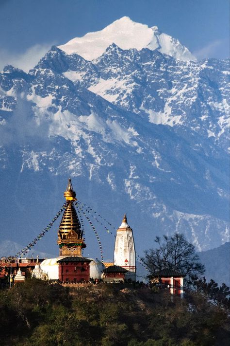 Nepal Architecture, Mountain Temple, Himalayas Nepal, Nepal Culture, Himalayas Mountain, Kathmandu Valley, Nepal Travel, Light Background Images, Cool Instagram Pictures