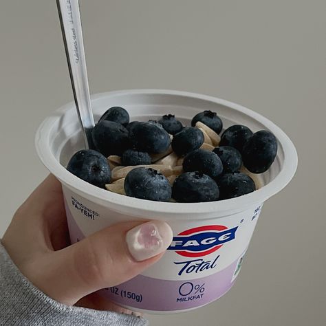 FOLLOW ME @theyumee on Instagtam + Tiktok 🖤 [ fage yogurt, breakfast ideas, simple breakfast, healthy breakfast ideas, breakfast for one ] Easy Breakfast Ideas Yogurt, Yogurt Breakfast Ideas, Breakfast Ideas Simple, Fage Yogurt, Easy Breakfast Ideas, Jelly Doughnuts, Yogurt Breakfast, Simple Breakfast, Breakfast Healthy