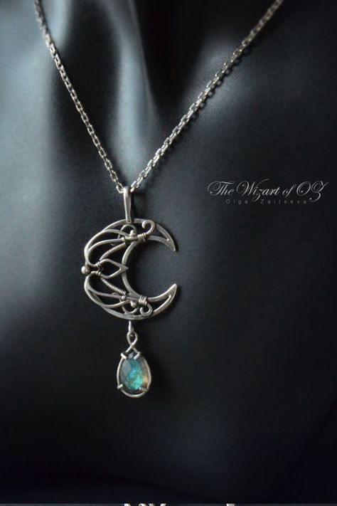 Fantasy handmade jewelry wire wrapped Elven Style, Fantasy Accessories, Handmade Jewelry Wire, Fantasy Wire, Wire Craft, Wire Wrapping Techniques, Wire Wrap Jewelry Designs, Fairy Ring, Wrap Jewelry