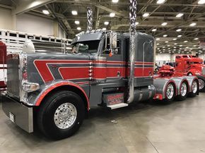 Hammett-2017-08-26-10-55 Heavy Haul Trucks, Custom Peterbilt, Classic Cars Chevy, Heavy Haul, Peterbilt 389, Old Lorries, Custom Big Rigs, Peterbilt 379, Show Trucks