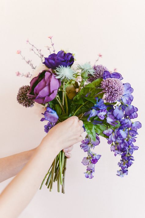 Easy (honest!) DIY ultra violet wedding bouquet #ultraviolet #purpleflowers #diyweddingbouquet Wisteria Wedding Bouquet, Decor For Mothers Day, Mother's Day Decorations, Wedding Vow Renewal Ceremony, Wisteria Wedding, Wedding Flower Design, Violet Wedding, Purple Wedding Dress, Purple Bouquet