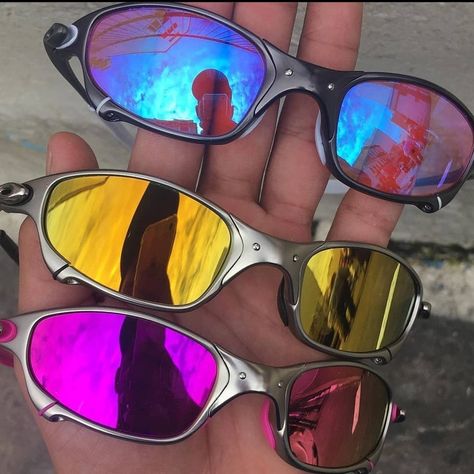 Juliet
Lupa
Lente colorida
Oakley
Óculos da Oakley
Moda Oakley
Juju
Chavoso Juliet Oakley, Oakley Juliet, Cool Glasses, Sports Glasses, Funky Jewelry, Glasses Fashion, Fashion Sunglasses, Mirrored Sunglasses, Sunnies