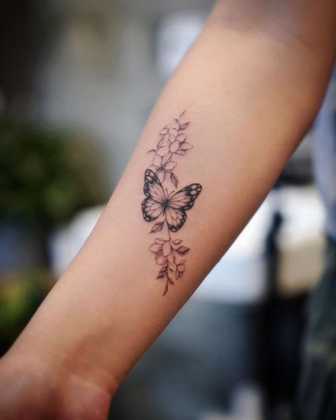 Yourself Tattoo, Short Tattoo, Font Tato, Cursive Tattoo, Tattoo Writing, Butterfly With Flowers Tattoo, Butterfly Tattoos On Arm, Butterfly Wrist Tattoo, Love Yourself Tattoo