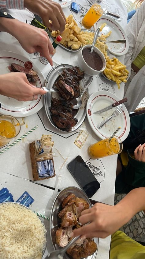 Family Lunch Aesthetic, Lunch Aesthetic, Southern Romance, Aesthetic Family, Family Aesthetic, Family Lunch, Photo Journal, Aesthetic Photography, Book Aesthetic