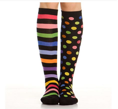 Knee-high mismatched socks!  :) Cute Knee High Socks, Black Knee High Socks, Bookshop Café, Girls Knee High Socks, Mismatched Socks, Silly Socks, Jordans Shoes, Awareness Poster, Matching Socks