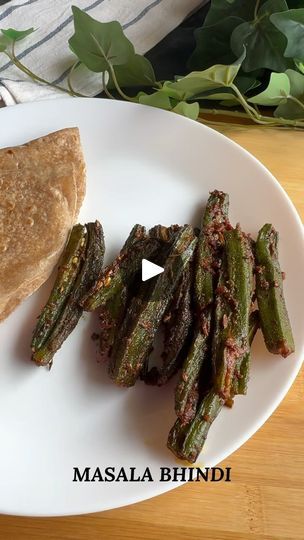 126K views · 631 reactions | Masala Hindi- super simple recipe that you can have as a side to dal rice or rotis. Literally takes 10 mins to make!   Ingredients I used:  - 200g Bhindi / okra  - salt - 1/4 tsp turmeric  - 1 tsp red chilli powder - 1 tsp coriander powder  - 1/2 tsp cumin powder  - pinch of hing  - 1/4 tsp garam masala  - oil - 1/2 tsp jeera  - 1/2 tsp saunf/fennel seeds   [masala bhindi, bhindi masala, masala bhindi recipe, bhindi recipe, okra, okra recipe, bhindi masala recipe, okra recipes, bhindi fry, okra fry, tava bhindi]   #bhindi #bhindifry #okra #okrarecipes #bhindirecipe #dubaifoodbloggers #uaefoodbloggers #uaefoodblogger #dubaifoodblogger #foodblogger #recipevideo #recipeoftheday #recipes #foodstagram #foodporn #food #instareels #reelsinstagram #reelsvideo #reels #r Bindhi Masala Recipes, Bharva Bhindi Recipe, Bhindi Fry Recipe, Fry Okra, Bhindi Masala Recipe, Bhindi Fry, Bhindi Recipe, Dal Rice, Bhindi Masala