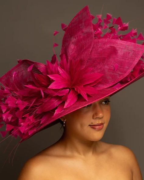 AVAILABLE NOW: thehatgirls.com ✨ Featured Milliner of Kentucky Derby 149 & 150 ✨ ✨Official Hat Designer of KY Derby Festival 2016-2024✨ #thehatgirls #kentuckyderby #kyderby #fascinator #derbyhat #millinerycouture #smallbusiness #derbyfashion #millinery Stylish Womens Hats, Derby Fashion, Ky Derby, Ladies Hats, Derby Fascinator, Kentucky Derby Hats, Elegant Hats, Kentucky Derby Hat, Derby Hat