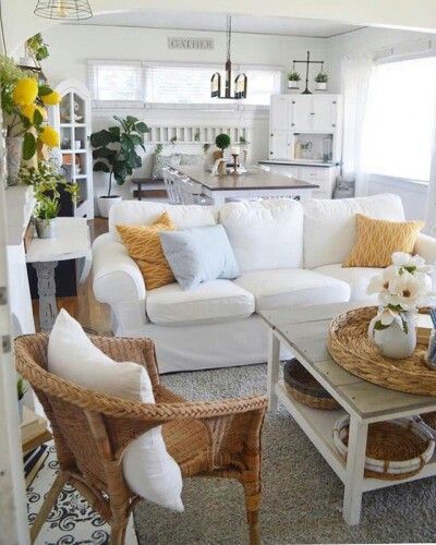 Ikea Living Room Decor, No Sew Pillows, Sew Pillows, Things To Declutter, Cushion Ideas, Make A Pillow, Small Space Interior Design, Taylor Made, Shabby Chic Room