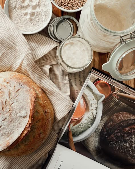 Sour Dough Bread Photoshoot Sourdough Starter Pictures, Sourdough Photography Styling, Sourdough Aesthetic Pictures, Sour Dough Aesthetic, Bread Asthetic Picture, Sourdough Baking Aesthetic, Sourdough Bread Pictures, Bread Photography Ideas, Sourdough Starter Aesthetic