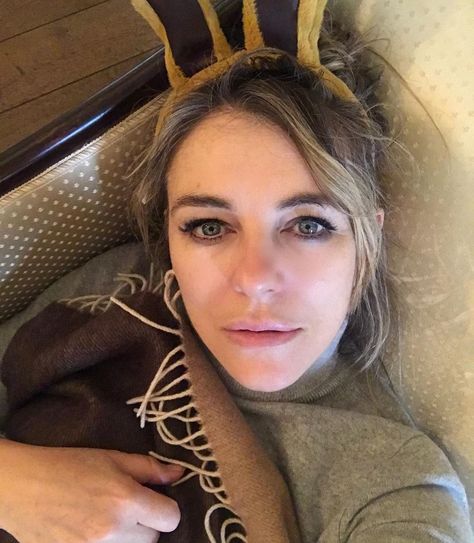 Elizabeth Hurley’s Instagram post: “Home day. Sofa day. When-will-lockdown-end-day 😘” Elizabeth Hurley, End Of Days, Hailee Steinfeld, Anne Hathaway, New Photos, Rihanna, Hair Wrap, Dreadlocks, Log In