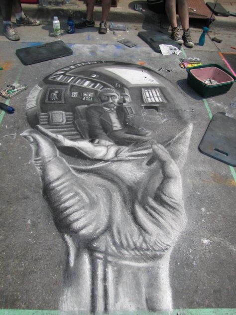 Chalk Art Festival Ideas, Day Of Dead Tattoo, Chalk Art Festival, 3d Chalk Art, Festival Photo, Sidewalk Art, Chalk Drawings, Sidewalk Chalk, 3d Drawings