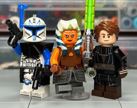 Simple Brick (@simple_brick) • Instagram photos and videos Lego Jedi, Custom Minifigures, Lego Starwars, Lego Inspiration, Lego Custom Minifigures, Lego Mini, Lego News, Lego Lego, Lego Dc