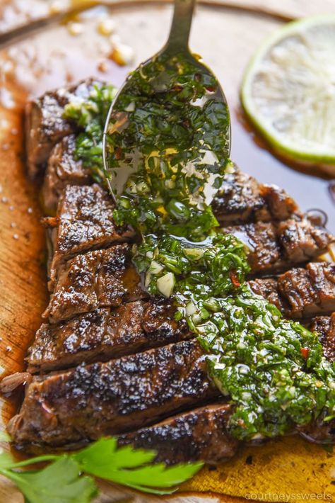 Skirt Steak Recipes Chimichurri, Steak And Chimichurri Sauce Dinner, Skirt Steak And Chimichurri, Flank Steak Chimichurri Recipes, Skirt Steak With Chimichurri Sauce, Skirt Steak Chimichurri Recipe, Chimichurri Sauce Steak, Tri Tip Dinner Ideas Meals, Steak Sauce Ideas