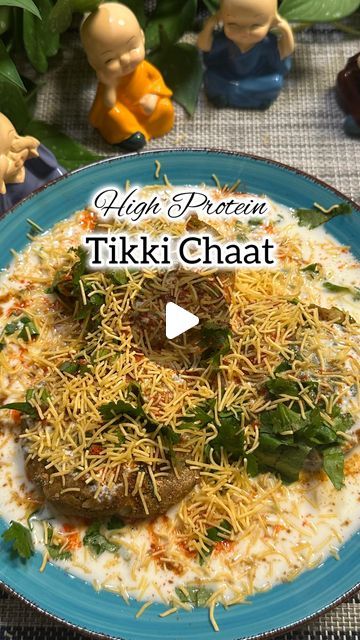 Laxmi_Goud on Instagram: "Black Chana Tikki Chaat - That’s as healthy as it is delicious 🤤 👩🏻‍🍳🍘
.
.
.
Ingredients:
- 1 cup boiled Black Chana
- 1/4 cup grated paneer 
- 1/4 cup chopped onion
- Chopped green chili 
- Chopped coriander 
- Cumin powder 
- Red chili powder 
- Salt to taste 
- Whisked Curd
- Chaat masala 
- Coriander powder 
- Garam masala 
- Black salt 
- Green chutney 
- Sev
.
.
.
.
.
.
.
.
.
.
.
.
.
Follow @delicious_healthy_story for more healthy and delicious recipes!
.
.
.
.
.
.
.
.
.
.
.
.
.
.
#chaat #chaatlover #chickpeas #protien #healthy #simplehomestyle #snack #snacktime #delicious #streetfood #streetfoodindia #delicioushealthystory #streetfoodmumbai #streetfoodfestival #healthyfood #healthylifestyle #foodie #foodies #foodoftheday #foodphotography #foodblogger Chaat Masala Recipe, Black Chana Recipe, Chana Recipe, Green Chutney, Black Salt, Green Chili, Chaat Masala, Red Chili Powder, Coriander Powder