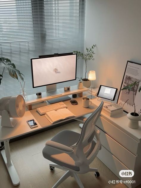 if i had a space like this i'd study all day no joke Study All Day, Cozy Study Space, Cosy Desk, Cozy Study, Study Desks, Study Room Decor, Study Space, Study Desk, Study Room