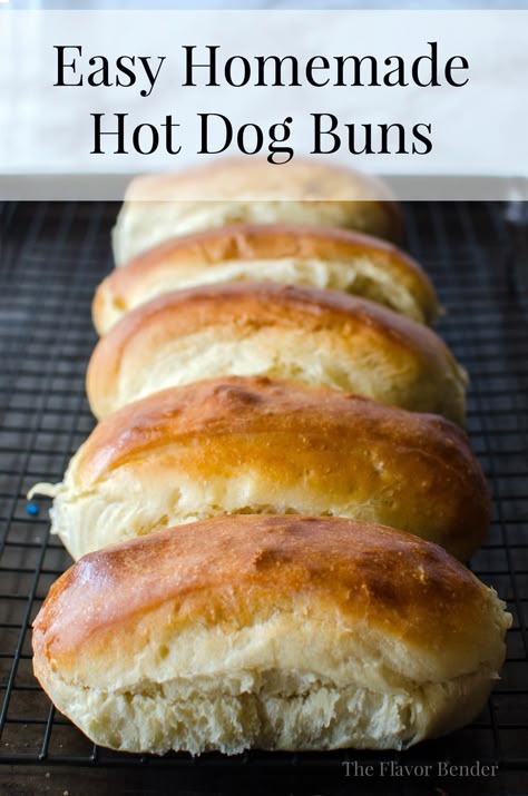 Homemade Hot Dog Buns, Homemade Hot Dogs, Loaves Of Bread, Hot Dog Recipes, Bread Bun, Bun Recipe, Bread Machine Recipes, Burger Buns, Chapati