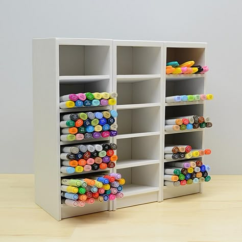 Diy Marker Storage Organizers, Pen Storage Ideas Organizers, Pen Storage Ideas, Marker Storage Ideas, Pen Storage Diy, Marker Organization, Markers Storage, Crafting Organization, Marker Organizer