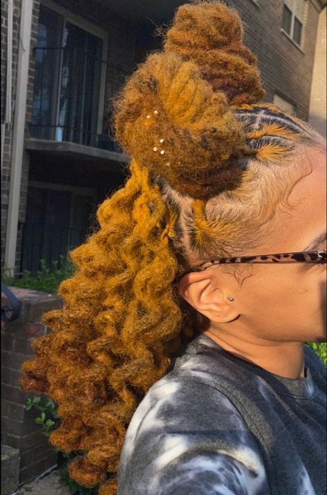 Short Loc Color Ideas Black Women, Birthday Loc Hairstyles, Medium Length Loc Styles Updo, Locs With Peekaboo Color, Loc Hairstyles With Beads, Medium Loc Hairstyles, Lox Hairstyles, Creative Loc Styles, Birthday Loc Styles