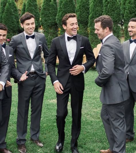 Grey Groom Tuxedo, Tuxedo Black Men, Charcoal Groomsmen, Men's Tuxedo Wedding, Groom Suit Black, Black Men Suits, Charcoal Wedding, Wedding Groomsmen Attire, Groomsmen Grey