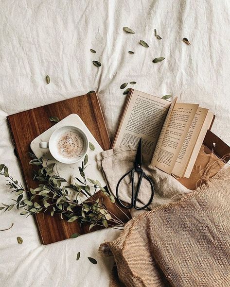 Flatlay ideas Flatlay Ideas, Bookstagram Inspiration, Cozy Aesthetic, Flat Lays, Flat Lay Photography, Blogger Tips, Productive Day, Coffee And Books, Brown Aesthetic