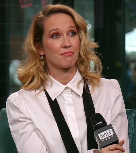 Anna Camp Anna Camp, Pitch Perfect, Perfect Harmony, Camping, Celebrities