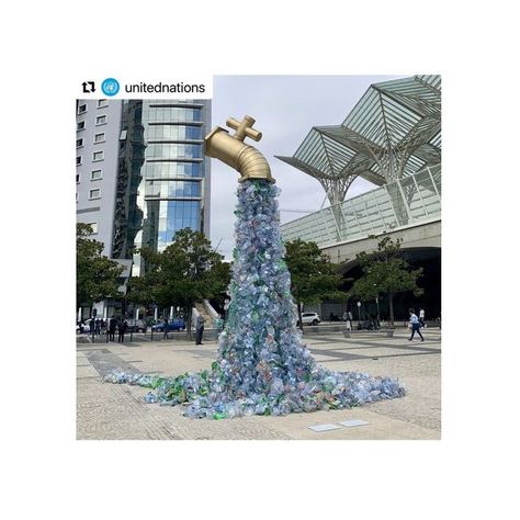 Apsara Ethical Gifts on Instagram: "Plastic bottles come out of a faucet in this sculpture installed in Lisbon, #Portugal, during last week's #UnitedNations Ocean Conference as part of the street art aiming to raise awareness on the need to #BeatPlasticPollution. Every year, humans produce 300 million tonnes of plastic waste, including 11 million tonnes that eventually wind up in the ocean. In fact, by 2050, there could be more plastic than fish in our seas. Most of our plastic never really di Water Bottle Sculpture, Recycle Sculpture, Creative Practice, Ocean Projects, Water Modeling, Clean Ocean, Fashion Campaign, School Creative, Water Pollution