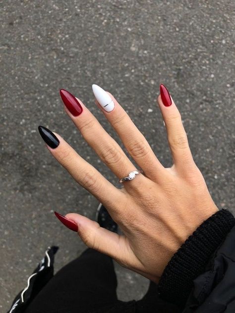 Red White And Black Nails Design, Red White And Black Nails, Summer Nails Art, Colorful Nails, Trendy Nail Art, Acrylic Nails Coffin Short, Hot Nails, Fire Nails, Dream Nails