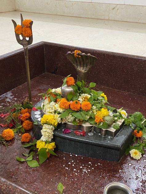 Beautiful Shivling Images, Shivling Snapchat Story, Shivling Aesthetic, Shivling Snap, Shiv Linga Lord Shiva, Shivling Photo, Mahadev Snap, Shiva Aesthetic, Shivling Images