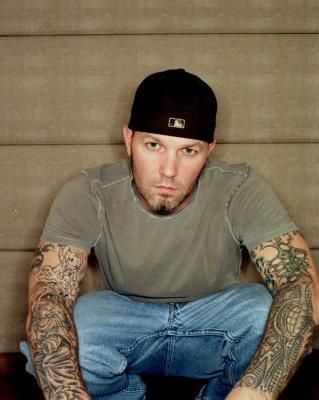 Fred Durst...I will forever love Limp Bizkit Limp Bizkit Tattoo, Fred Durst, Dope Music, Limp Bizkit, Celebrity Tattoos, I Love Music, Sound Of Music, Having A Crush