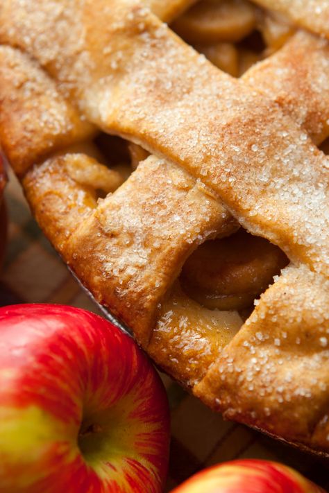 It's Apple Pie Day! If you ask a variety of people, most of them will jump at any chance they get to sink their teeth into a piece of apple pie, especially if it is fresh out of the oven. Apple Pie Day is kind of like a blank check for eating apple pie, so everyone should be sure to make the most of it! ~ Wayne ⠀ 🗻🐐🏃 Apple Pie Pictures, Om Ali, Pie Pictures, September Mood, Strawberry Shortcake Characters, Blank Check, Pie Day, Apple Pies, American Pie