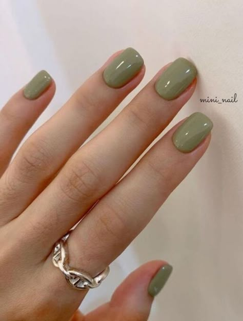 Sage Green And White Ombre Nails, Stars Nails, Nagellack Trends, Pretty Nail Polish, Instagram Challenge, Fall Nail Art Designs, January Nails, Vintage Nails, Nagel Tips