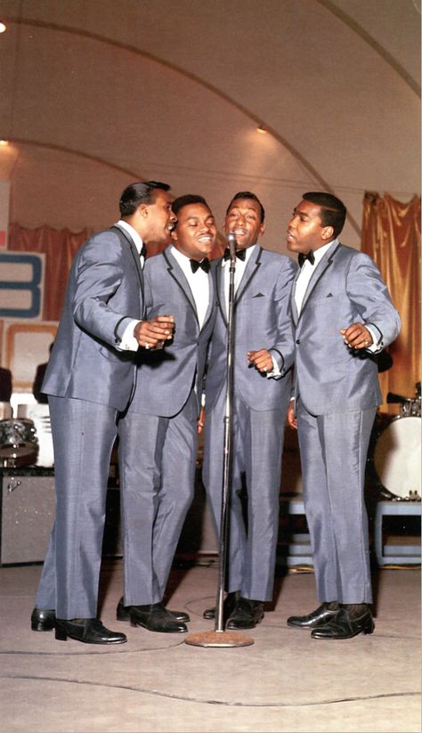 The Four Tops Four Tops Motown, Motown Fashion, Motown Singers, The Four Tops, Tupac Wallpaper, Richard Johnson, Male Artists, Black Wall Street, Four Tops