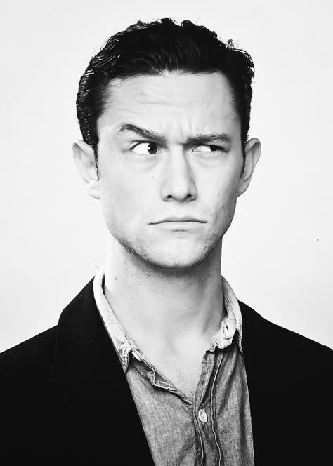 Joseph Gordon-Levitt.. haha love it! Expressions Photography, Joseph Gordon, Joseph Gordon Levitt, 얼굴 그리기, Face Reference, Foto Poses, Michael Fassbender, Face Expressions, Tom Hardy