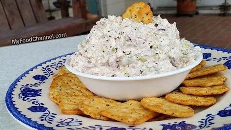 Canned Corned Beef Recipe Ideas - Cracker Dip - MyFoodChannel Corned Beef Appetizer, Corn Beef Dip, Corn Beef Dip Recipe, Corned Beef Dip Appetizers, Corned Beef Dip, Canned Corned Beef Recipes, Dill Pickle Dried Beef Dip, Beef Recipe Ideas, Canned Corned Beef Recipe