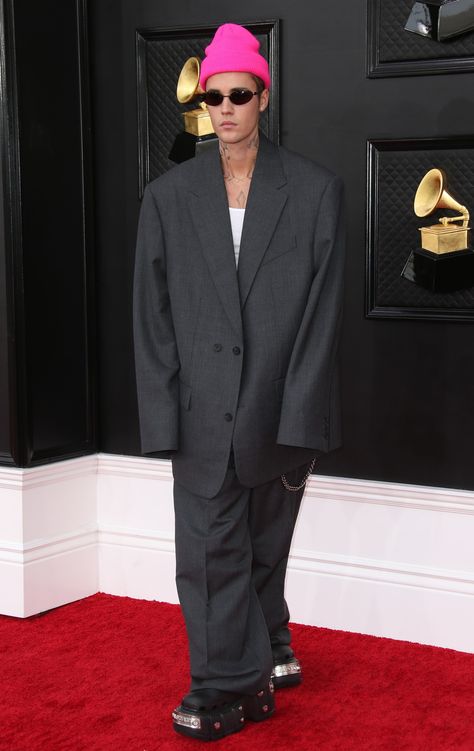 Oversize Blazer Outfit, Oversized Blazer Outfit, Oversized Suit, Red Carpets, Street Style Outfits Men, Blazer Outfits, Oversized Blazer, Blazers For Men, Grammy Awards