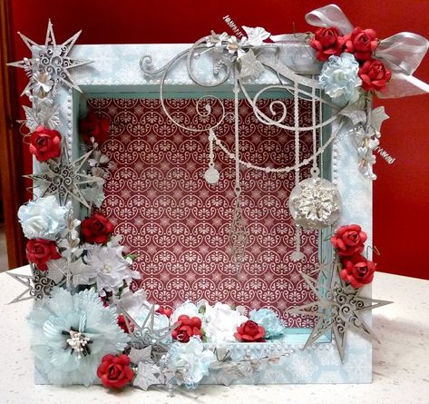 Christmas Shadow Box Ideas, Diy Christmas Shadow Box, Diy Christmas Box, Christmas Frames Diy, Shadow Box Ideas, Christmas Picture Frames, Picture Frame Crafts, Christmas Shadow Boxes, Christmas Tablescape